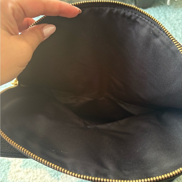 Marc Jacobs Black Crossbody Bag - Picture 3 of 4